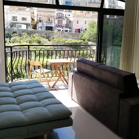 شقة Seaview, Valley, Village, Your Cosy *